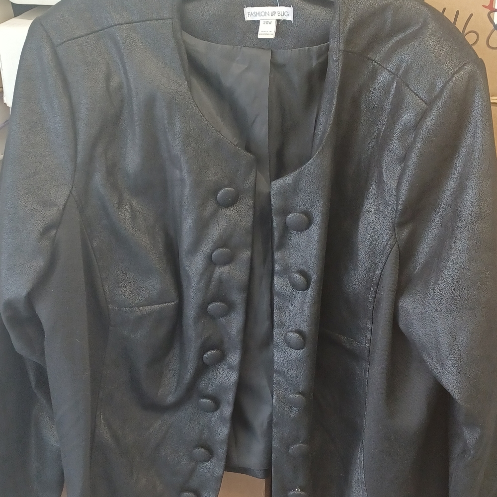 20W open style Black blazer